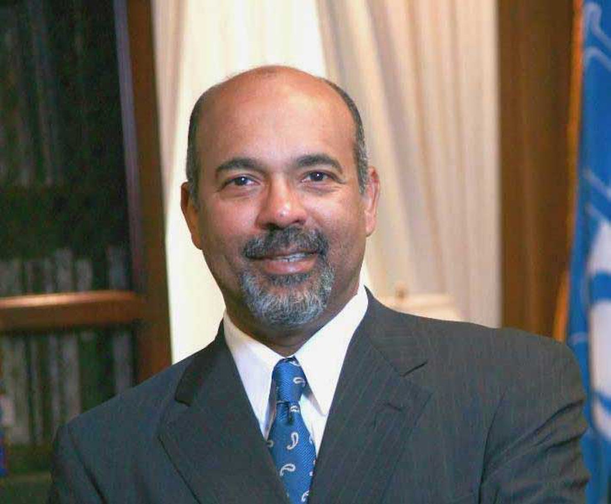 Dr. Ronald Mason, Jr.