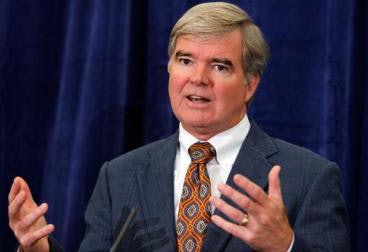 NCAA President Mark Emmert wants to provide stipends to athletes that would help cover the full cost of attending college, which scholarships don’t meet.