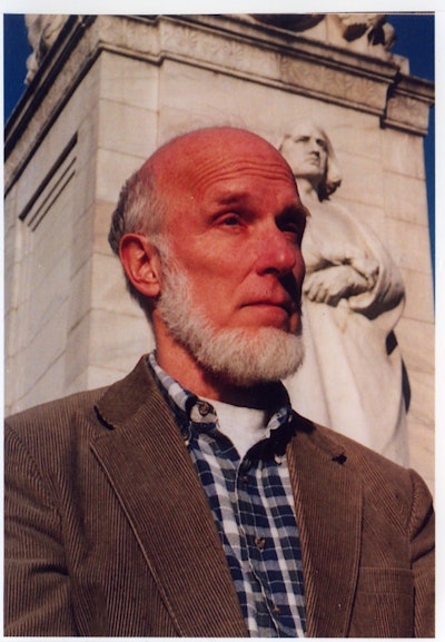 In 1974, Dr. James W. Loewen authored the history book, Mississippi: Conflict and Change, but had to sue to overturn rejection of implementation of the book in the state’s high school system by the purchasing board.