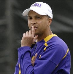 A court ruled that former LSU tennis coach Tony Minnis failed to demonstrate that the university’s explanations for its actions were a pretext for discrimination.