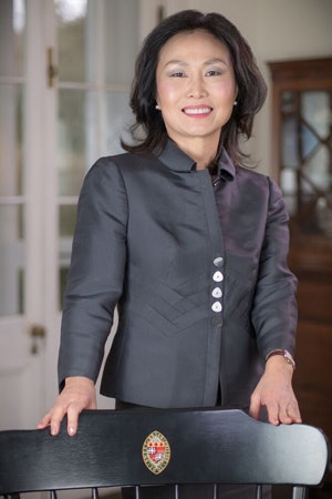 Dr. Meredith Woo