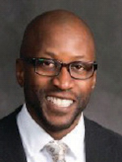 Yan Searcy 1