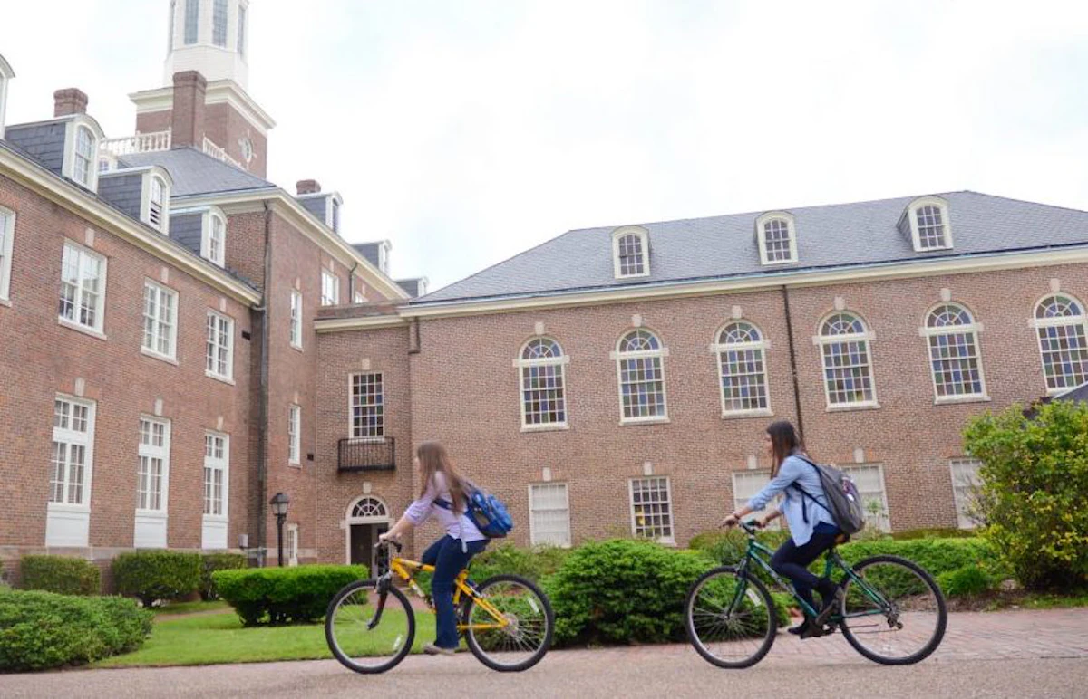 183-Year-Old Women's College To Close If It Doesn't Raise $500,000 by Dec.  31 | Diverse: Issues In Higher Education
