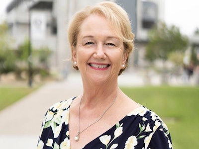 Dr. Pamela Luster
