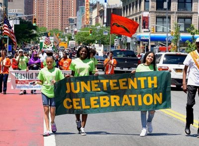 Juneteenth7951 Parade Bm61618 T750x550 E1623344721172