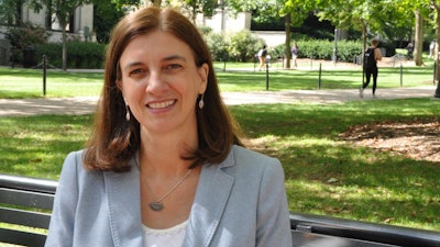 Dr. Laura Leites