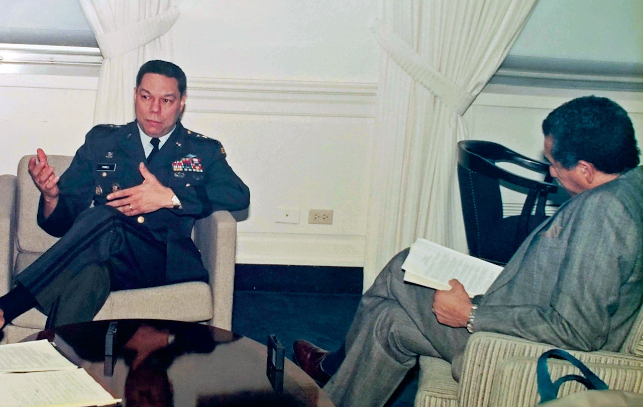 General Colin Powell, left, and Dr. William E. Cox.