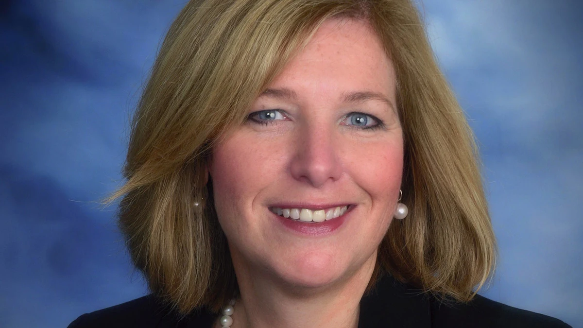 ELLEN REYNOLDS - Diverse: Issues In Higher Education