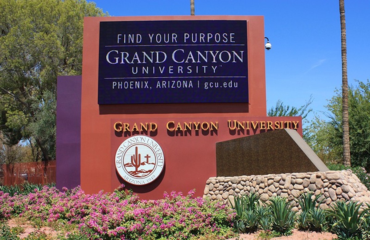 grand canyon university phoenix campus