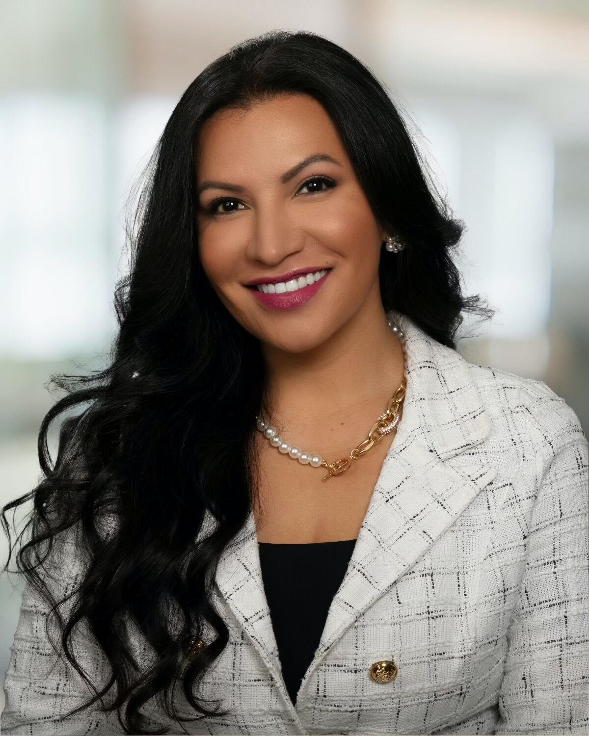 Dr. Lizette Navarette