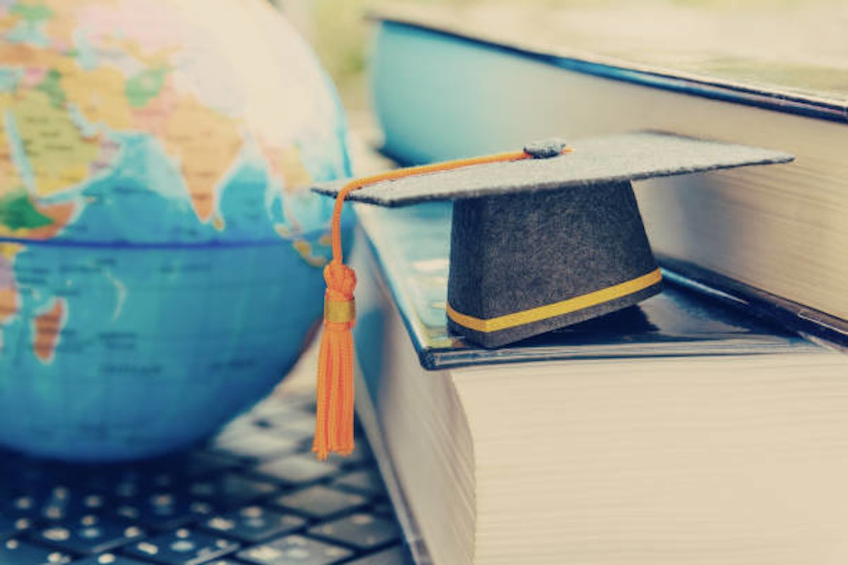 Report: Students Studying Abroad Makes Rebound