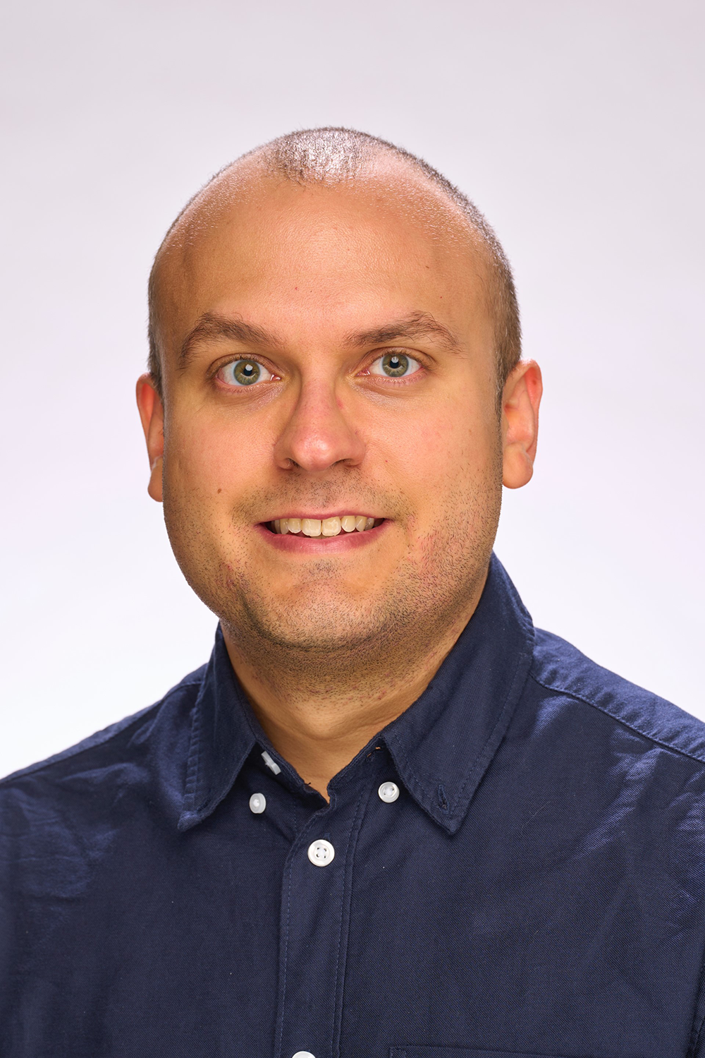 Dr Luis Antonio Leyva