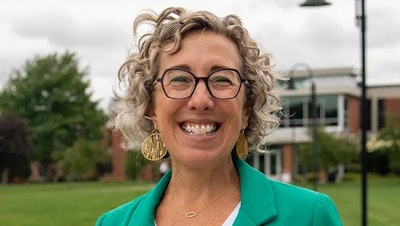 Dr. Jeannine Diddle Uzzi