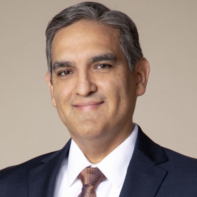Dr. Victor Saenz