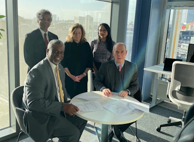 Top Lse Signing heic Copy