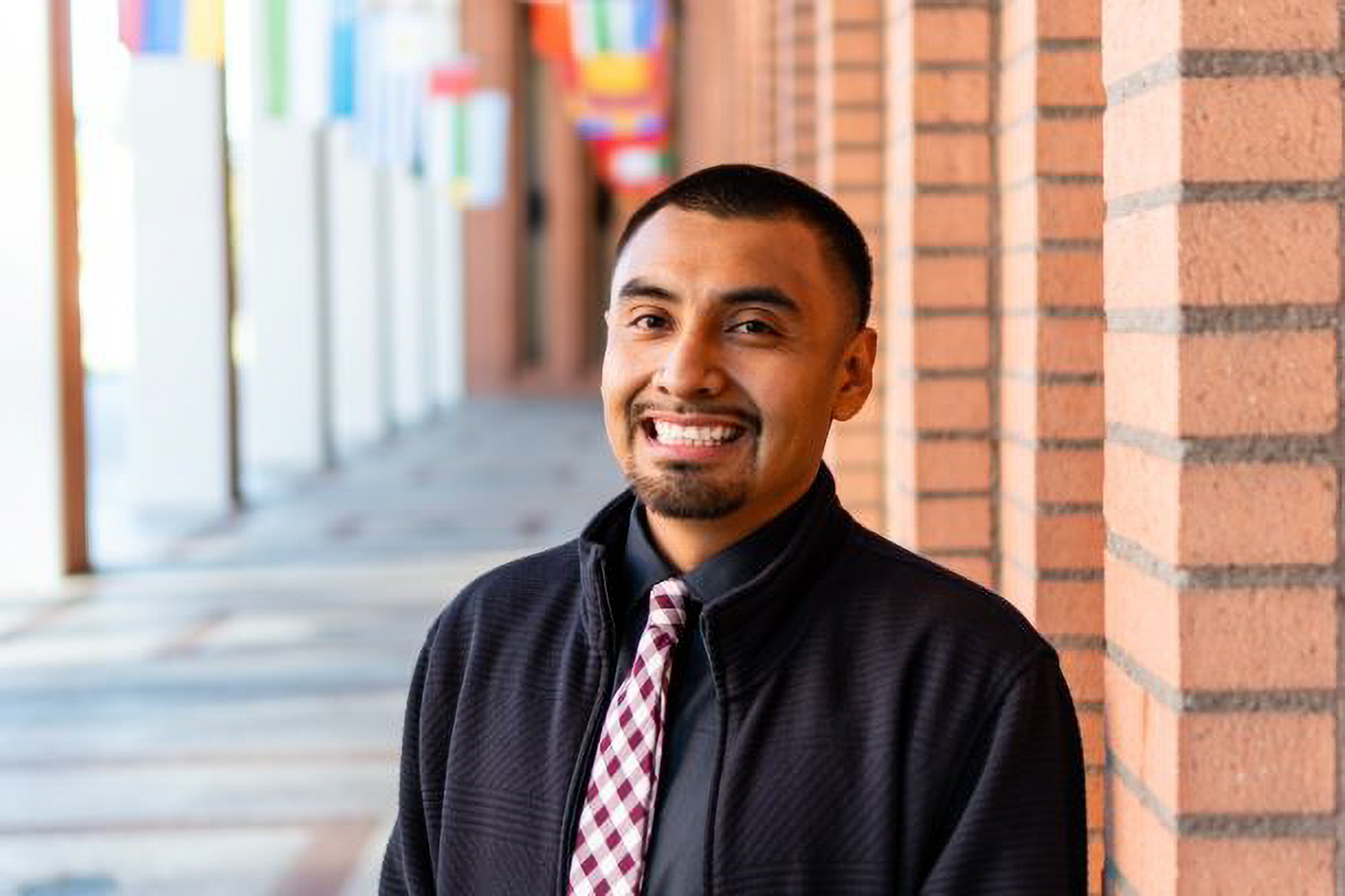 Dr. Rom&aacute;n Liera