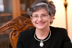 Dr. Waded Cruzado