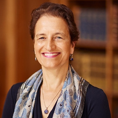 Dr. Elizabeth Kiss