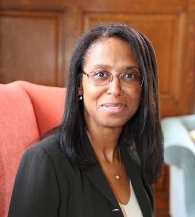 Dr. Detris Adelabu