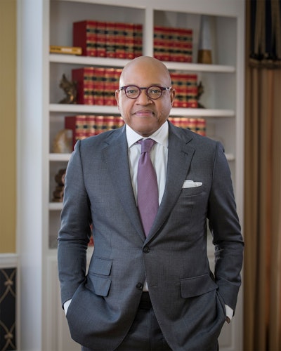 Dr. David Thomas